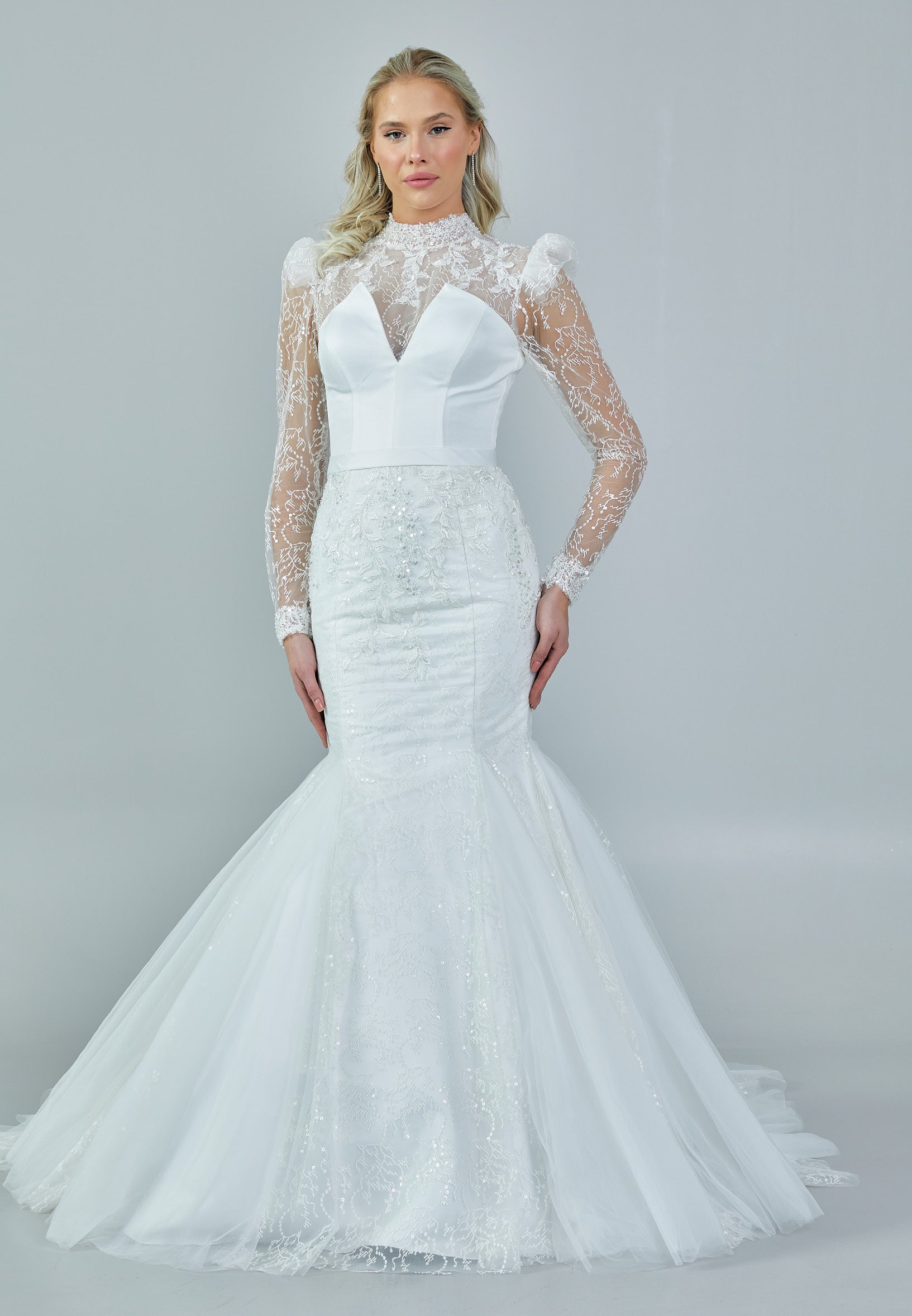 Long Sleeve Maxi Tulle Regular Wedding Dress abb25021 main image 0
