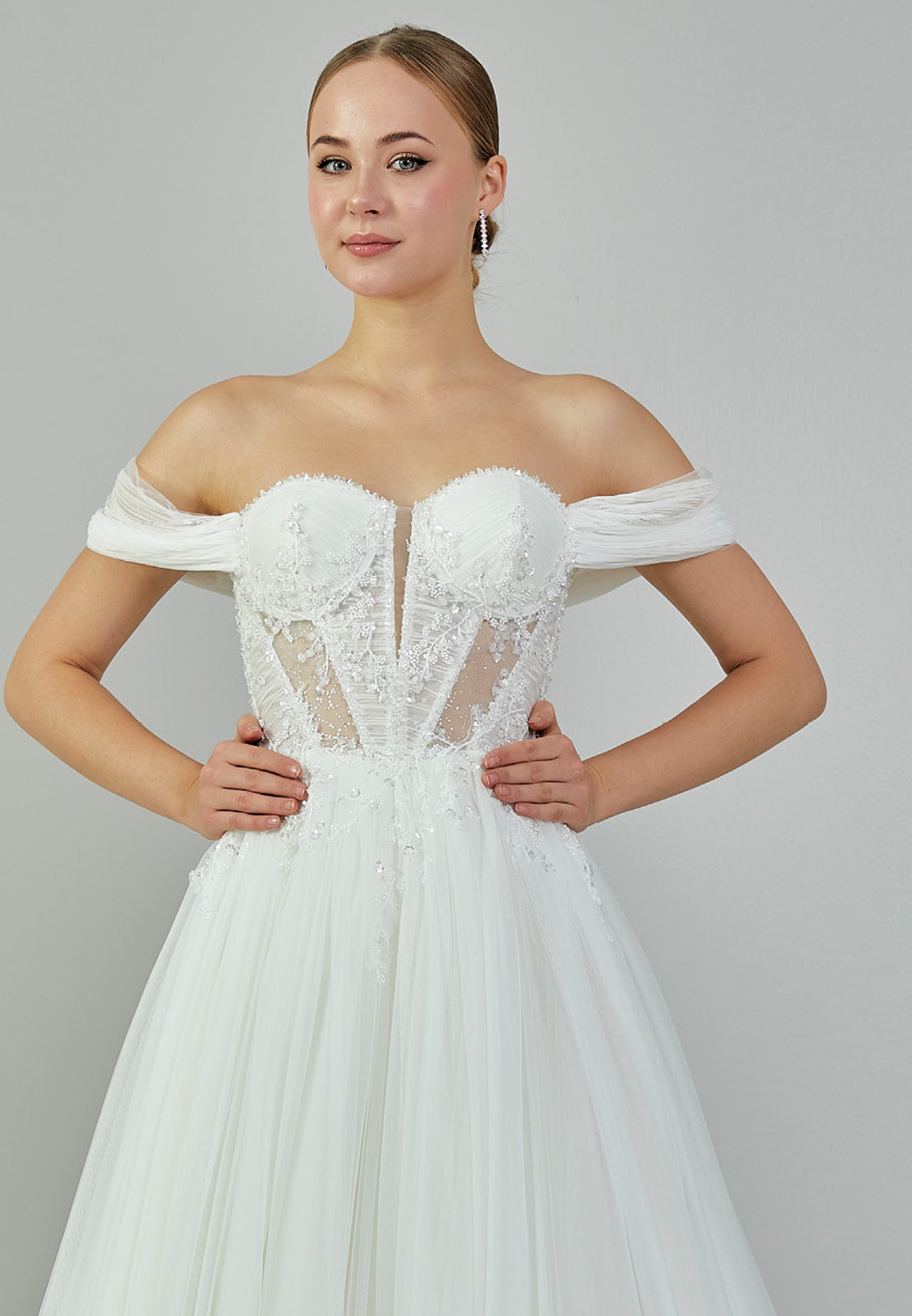 Off Shoulder Maxi Tulle Regular Wedding Dress bnc8002