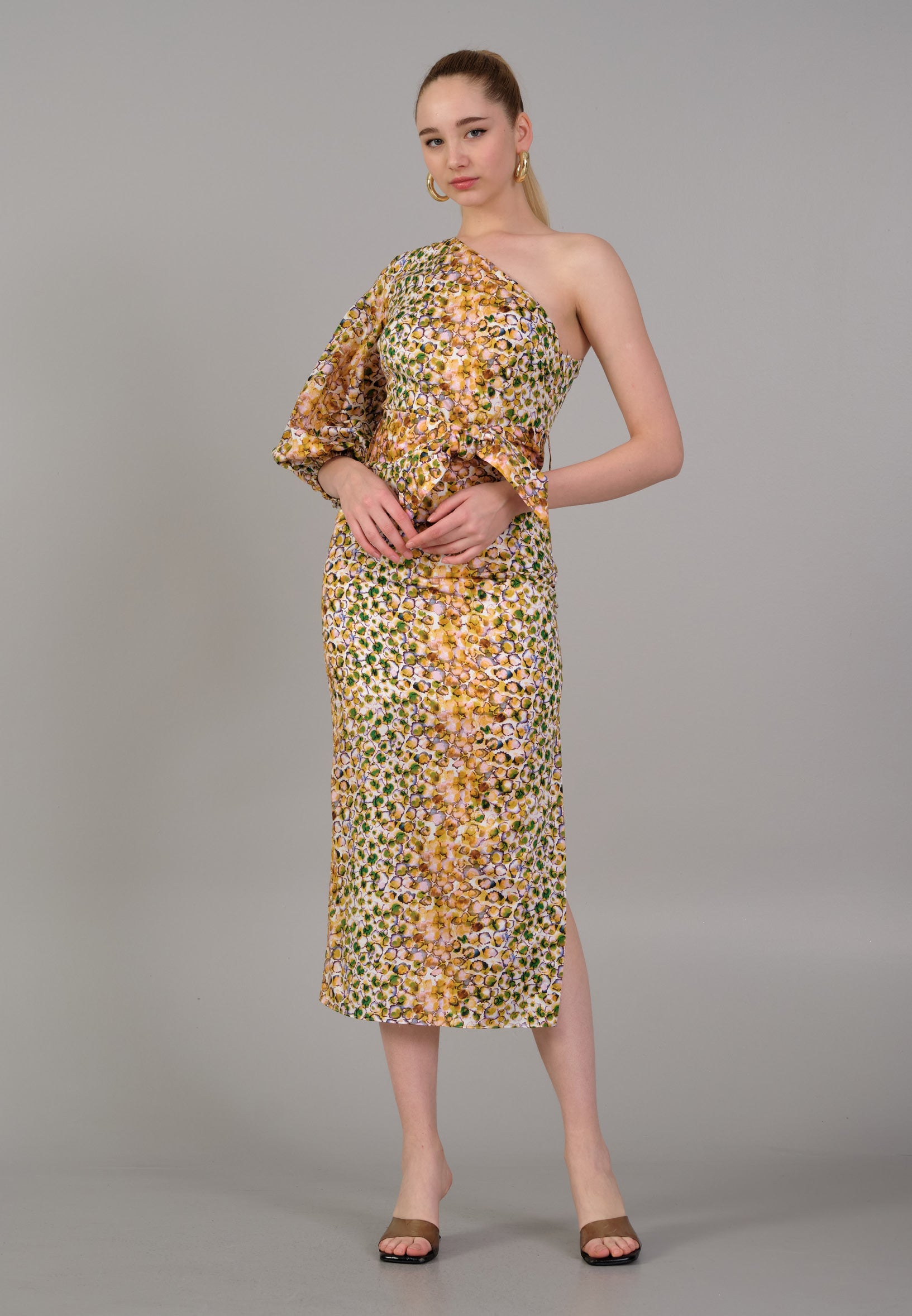 one shoulder midi dress casual Pontee One Shoulder Pleated Midi Dress - Sage Green
