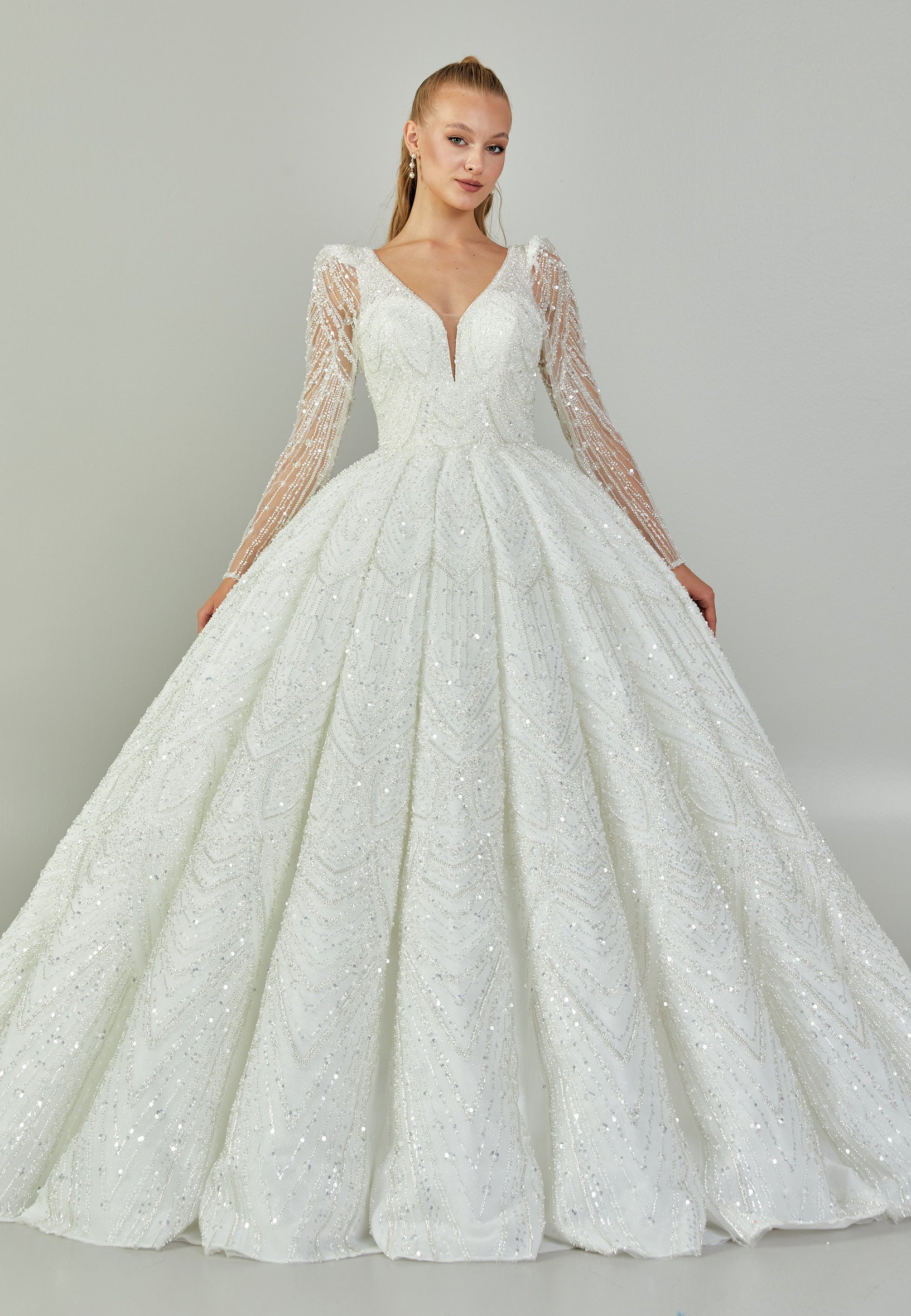 Long Sleeve Maxi Tulle Regular Wedding Dress abb25021