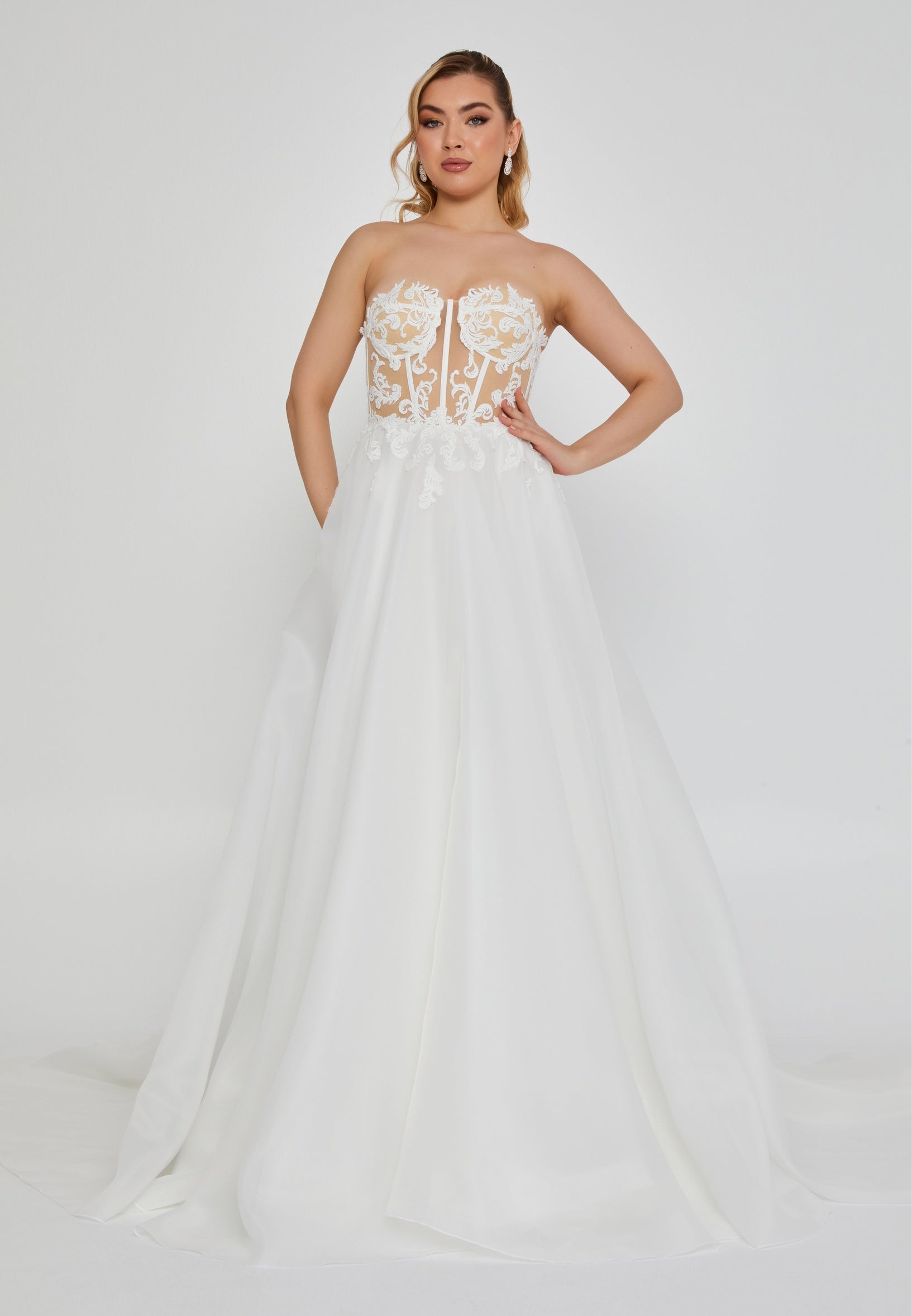 Sleeveless Maxi Polyester Regular Wedding Dress abb23066