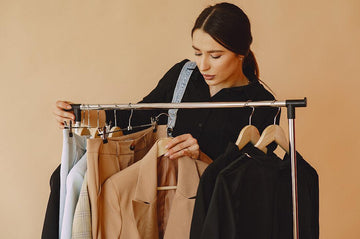 Seasonal Wholesale Fashion: Preparing Your Boutique for Autumn Styles