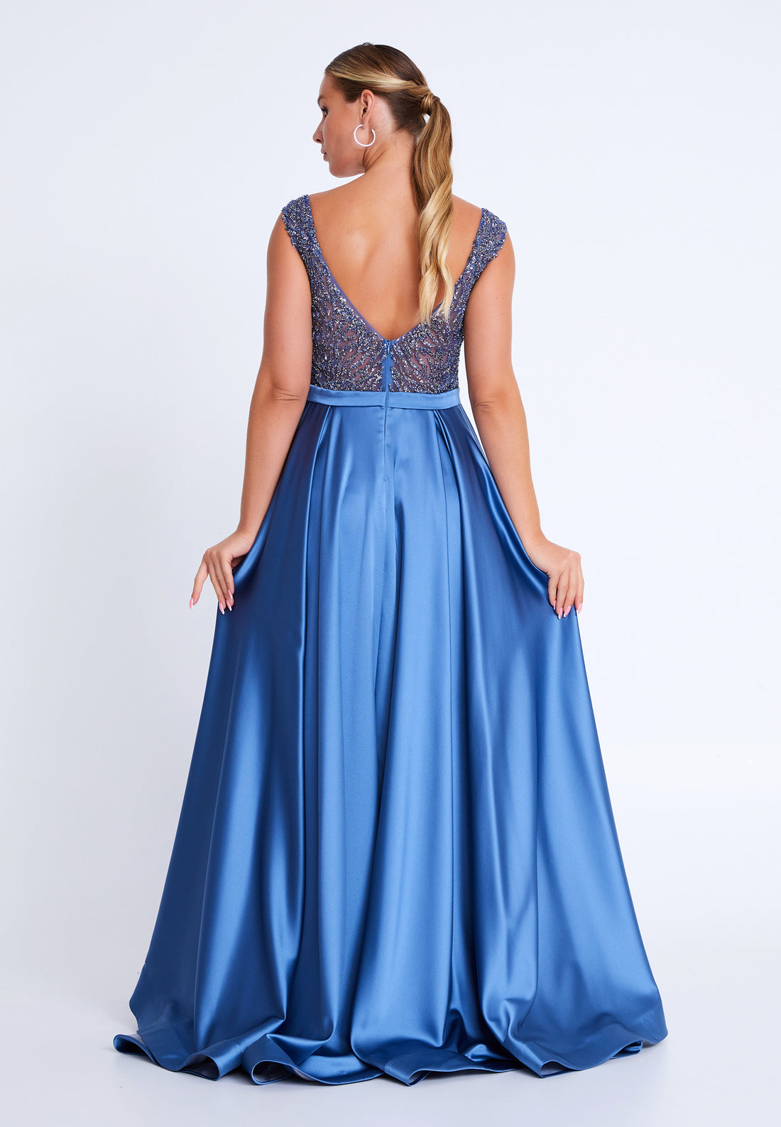 Sleeveless Maxi Satin A - Line Plus Size Prom Dress aln1521