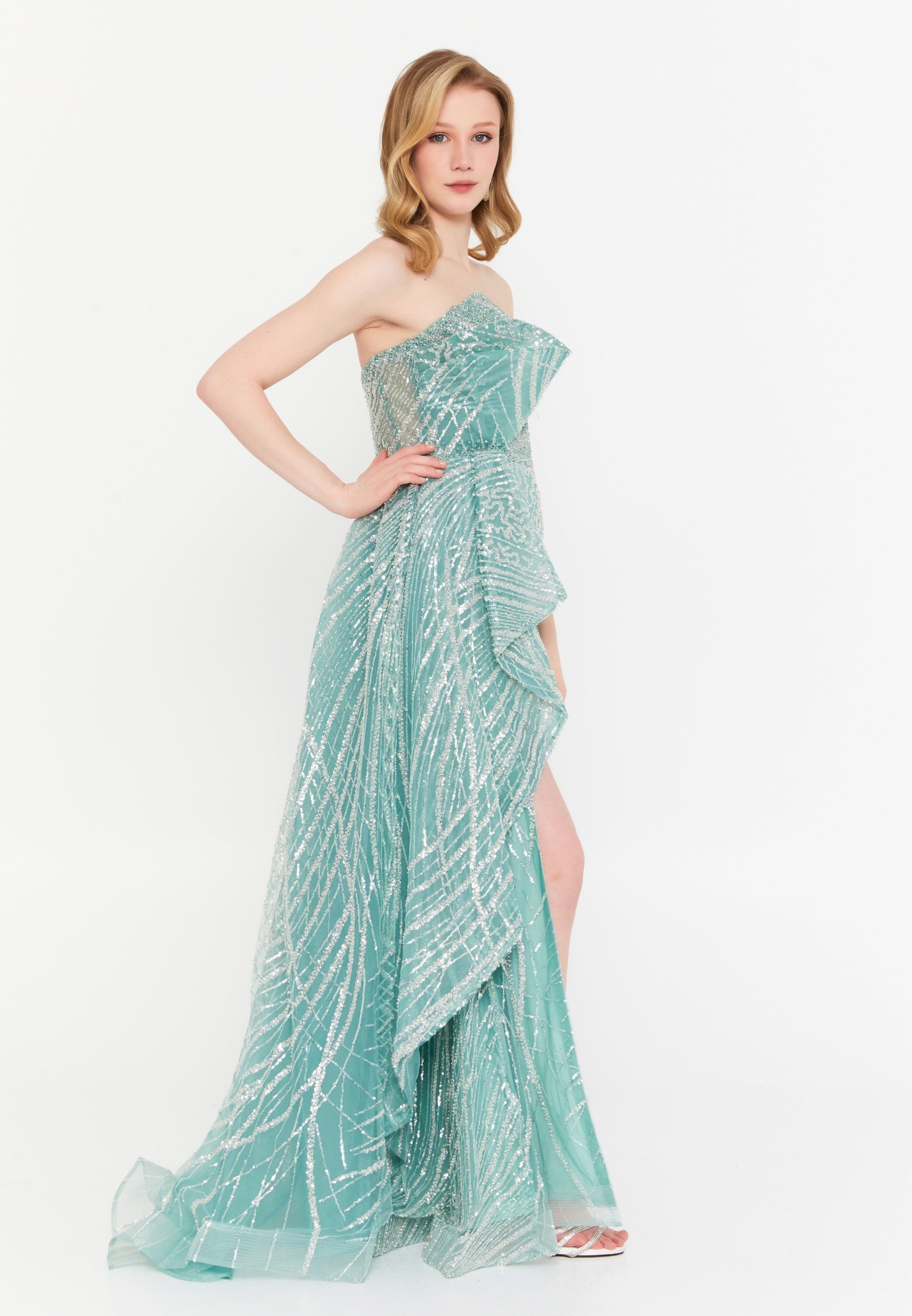 8032312896943_3