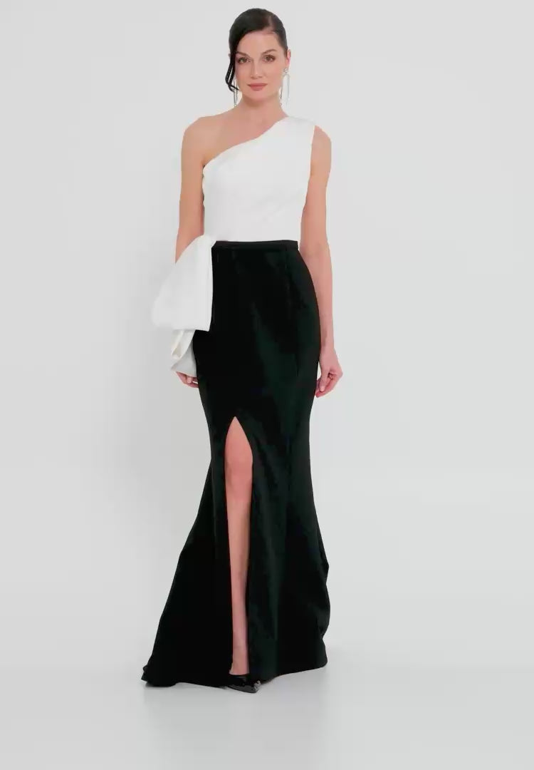 Product video uploaded on 2025-12-02